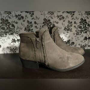 Mia ~ Suede Ankle Boots ~ 9.5